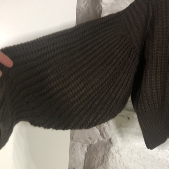 Chocolate color En Saison sweater with oversized sleeves - Picture 4 of 5